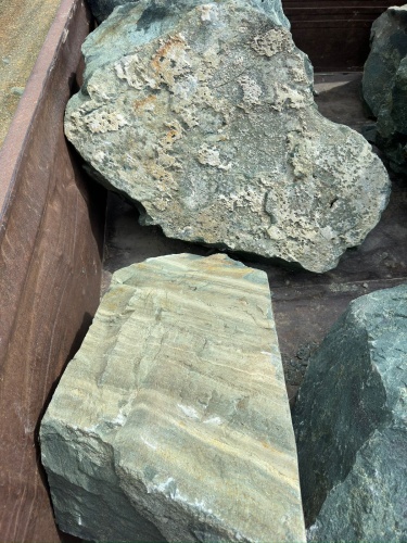 Ландшафтные глыбы зелёные 200-500 килограмм купить в Дедовске