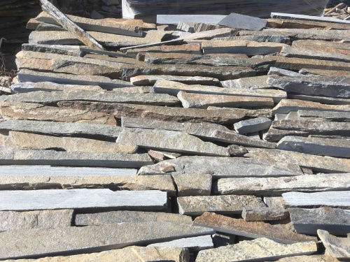 Горбушка златолит мультиколор для облицовки купить в Дедовске