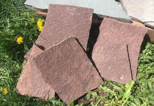 Плитняк лемезит бордовый для цоколя 1,5-2 см купить в Дедовске