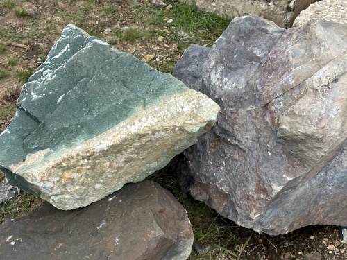 Камни для ландшафтного дизайна зелёные 10-60 килограмм купить в Дедовске