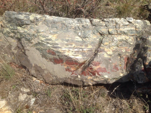 Гигантские зелёные валуны для ландшафтного дизайна весом более 5 тонн купить в Дедовске