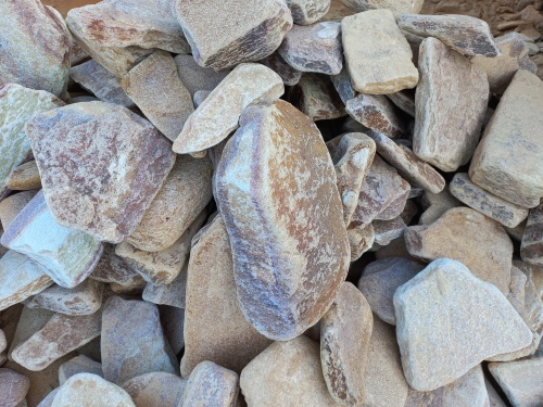 Златолит жёлтый, жёлто-зелёный глыбки и валуны для ланшафтного дизайна купить в Дедовске