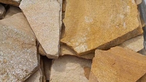 Плитняк златолит жёлтый для цоколя купить в Дедовске