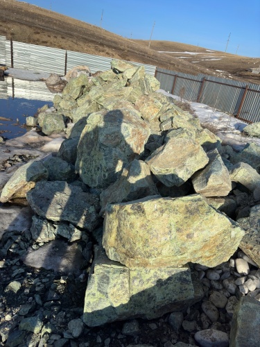 Камни для ландшафтного дизайна зелёные 10-60 килограмм купить в Дедовске