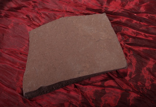 Плитняк лемезит бордовый для цоколя 1,5-2 см купить в Дедовске