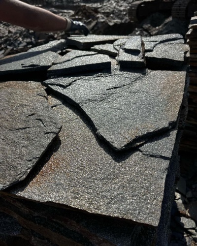 Плитняк златолит серебристый для фасада купить в Дедовске