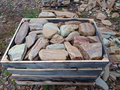 Златолит жёлтый, жёлто-зелёный глыбки и валуны для ланшафтного дизайна купить в Дедовске