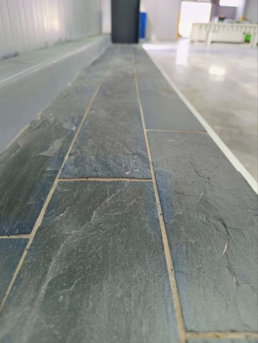 Плитка чёрная из натурального камня фасадная 30 см * 5 см, толщина 7 мм -30 мм купить в Дедовске